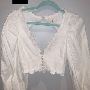 For love and lemons cropped balloon sleeve top!